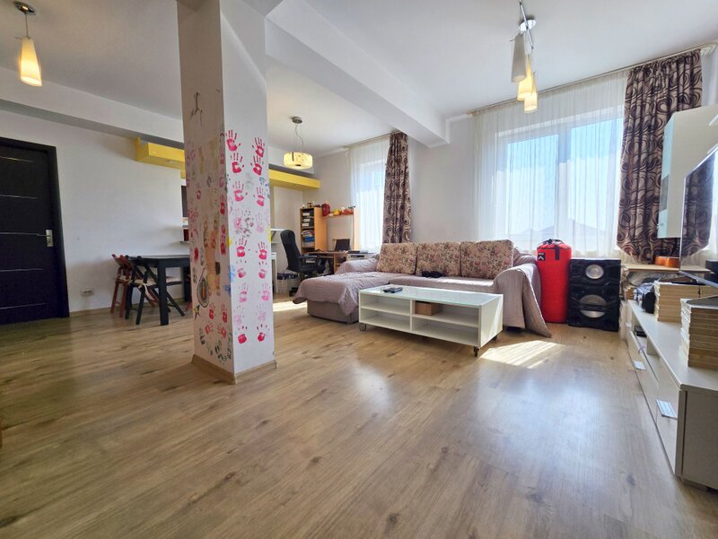 Straulesti penthouse deosebit cu terasa de 50 mp – reprezentare exclusiva