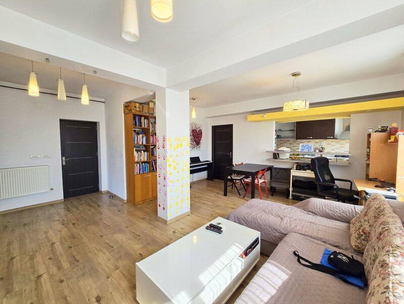 Straulesti penthouse deosebit cu terasa de 50 mp – reprezentare exclusiva